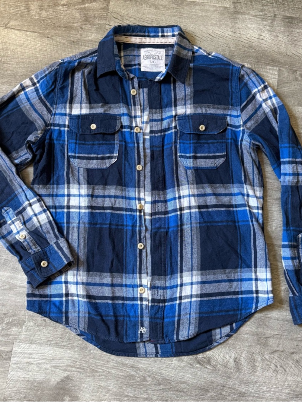 Aeropostale Blue and White Plaid Button-Down Shirt